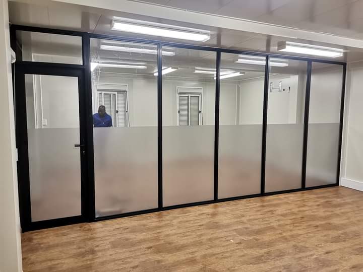 Aluminum Doors & Windows